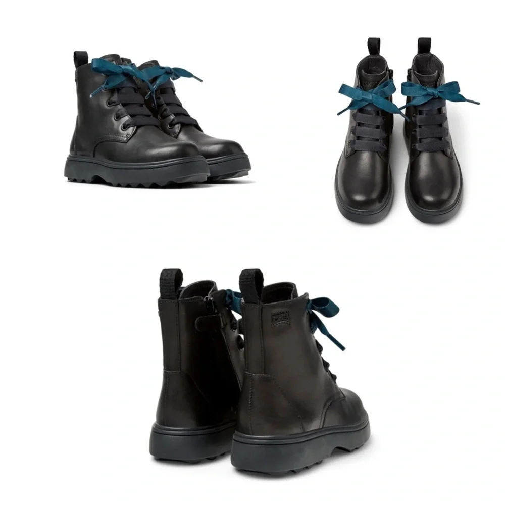 Twins leather ankle boots